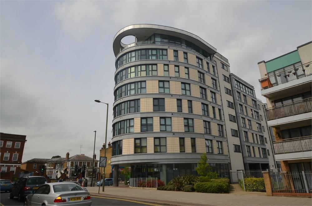 Mannock Close, Colindale